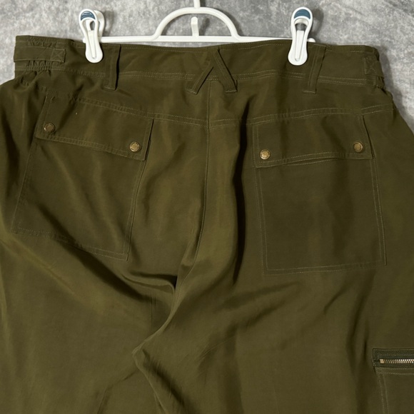 AUGUST MAX SILK SET. Green. Size 4 Plus - Picture 7 of 14